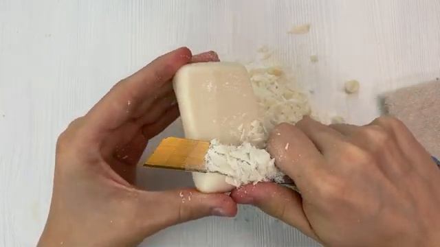 ASMR РЕЗКА МЫЛА Удовлетворяющее видео РЕЗКА МЫЛА Релаксирующее видео СУХОЕ МЫЛО без разговоров смотреть онлайн