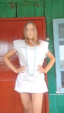 Самая красивая девочка в мешке