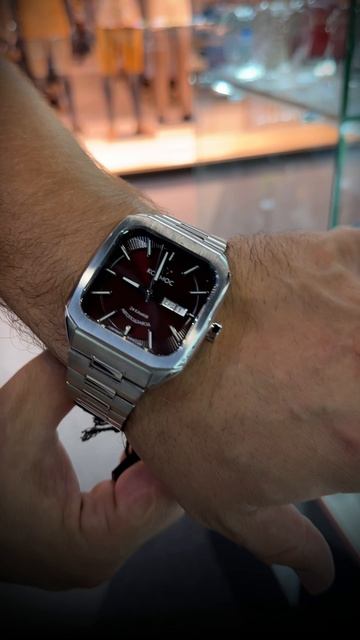 Наручные часы КОСМОС бордовые смотреть онлайн