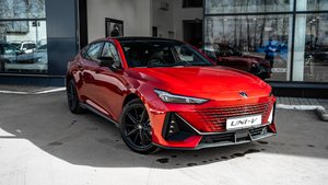 CHANGAN UNI-V