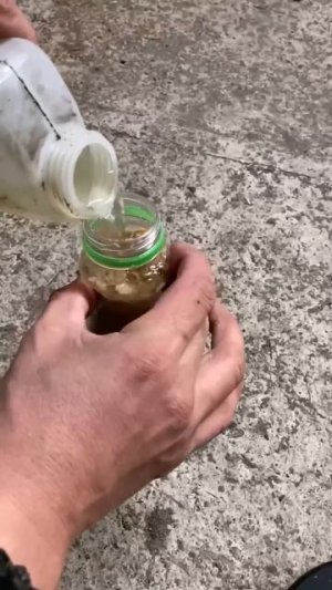 Готовим средство для розжига.