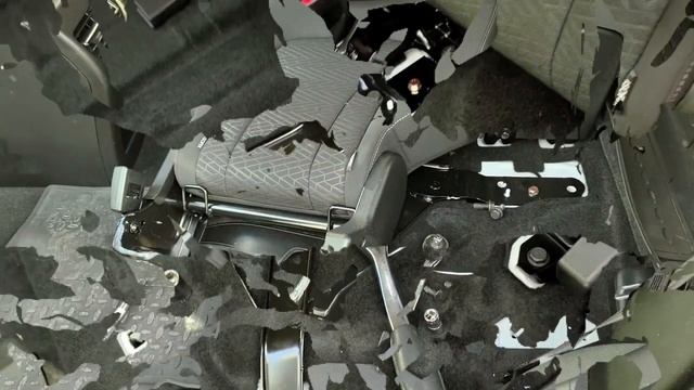 Разбор автомобиля Хавал М6 для самостоятельной установки авточехлов смотреть онлайн