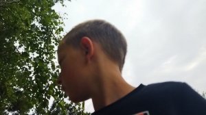 гуляем с пацанами пока один