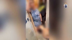 Вандал в балаклаве разнес кувалдой мемориал погибшим на СВО бойцам в Аше Челябинской области
