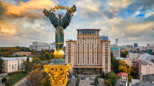 КИЕВ, УКРАИНА - Город глазами русских туристов.