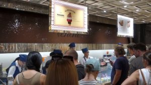 Магазин шоколада Венки ( VENCHI) во Флоренции.