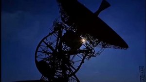 Jeff Lynne's ELO - Alone In The Universe [Space Video]