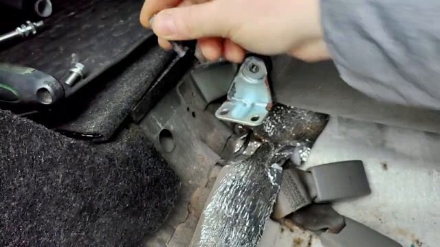 Разбор автомобиля Хонда Цивик 2008 года для самостоятельной установки авточехлов смотреть онлайн