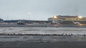 Взлёт из салона самолёта—если вы никогда не летали, прочувствуйте это со мной! Очень захватывающе!