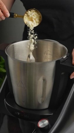 Рецепт смузи в кухонном роботе KitchenBot M1