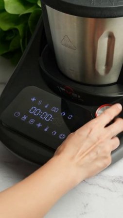 Рецепт горохового крем-супа в кухонном роботе KitchenBot M1