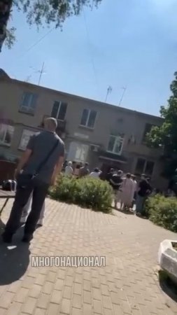 Защищая своих детей: жители Кривского пришли требовать объяснений !!!