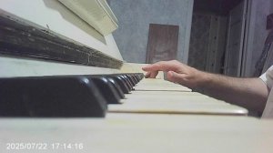 Пианино: разучиваю песню "Лейся песня на просторе" по нотам