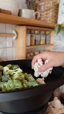 Рецепт цветной капусты с брокколи и соусом бешамель в кухонном роботе KitchenBot M1