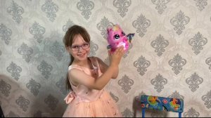День рождение Вики! Открываем чудо-яичко Hatchimals (Хетчималс) — Внутри очаровательный Единорожек!