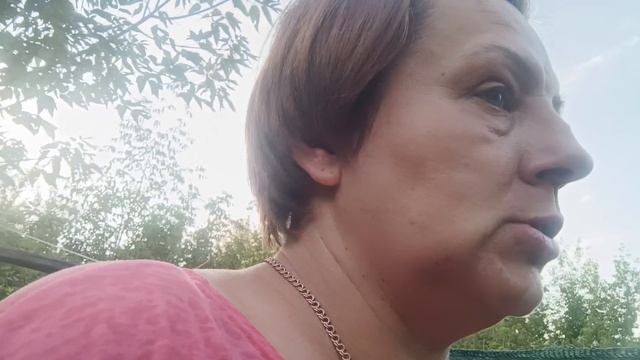 Прогуляла работу. Навожу порядки. Посылочки от Татьяны и Владимира. Катюхина жизнь в ДНР.