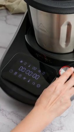 Рецепт айс-кофе в кухонном роботе KitchenBot M1