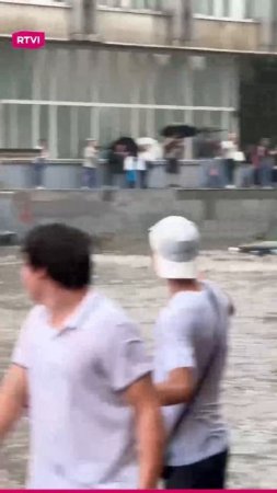 В Москве наступает транспортный коллапс. Из-за затопления автобусы не могу ехать по маршрутам.