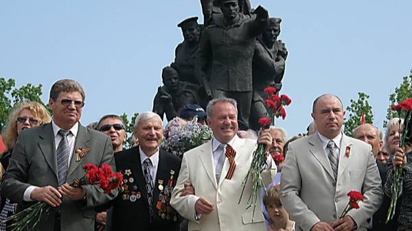 День Победы в Николаеве. 9 мая 2010 г.