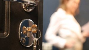 Путин подписал закон о снижении госпошлины при дарении жилья родственникам