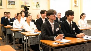 В Югре стало больше стобалльников по ЕГЭ