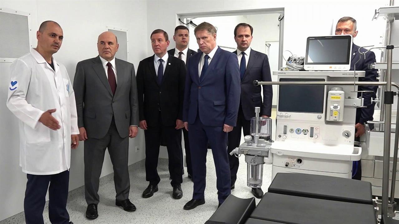 Михаил Мишустин в Горно-Алтайске посетил республиканскую больницу