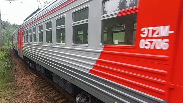 Ещё Поезд в Карелии но и другие Новый и Старые Электропоезд Перегон Петрокрепость - Невский Дубровка смотреть онлайн