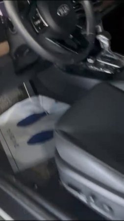Автомобиль успешно прибыл на нашу стоянку в Южной Корее!