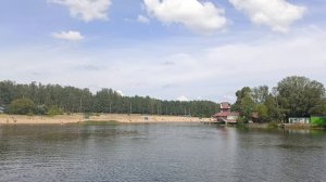 Погода Петербург . 23.07.2025 . 13:10 . +28° .