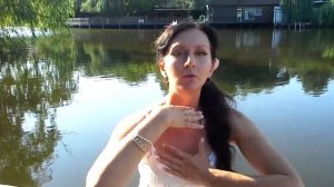 КАК УБРАТЬ БРЫЛИ на лице и подтянуть овал лица в домашних условиях? Упражнения с полотенцем