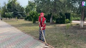 🙏В Керчи навели порядок в сквере Шевченко