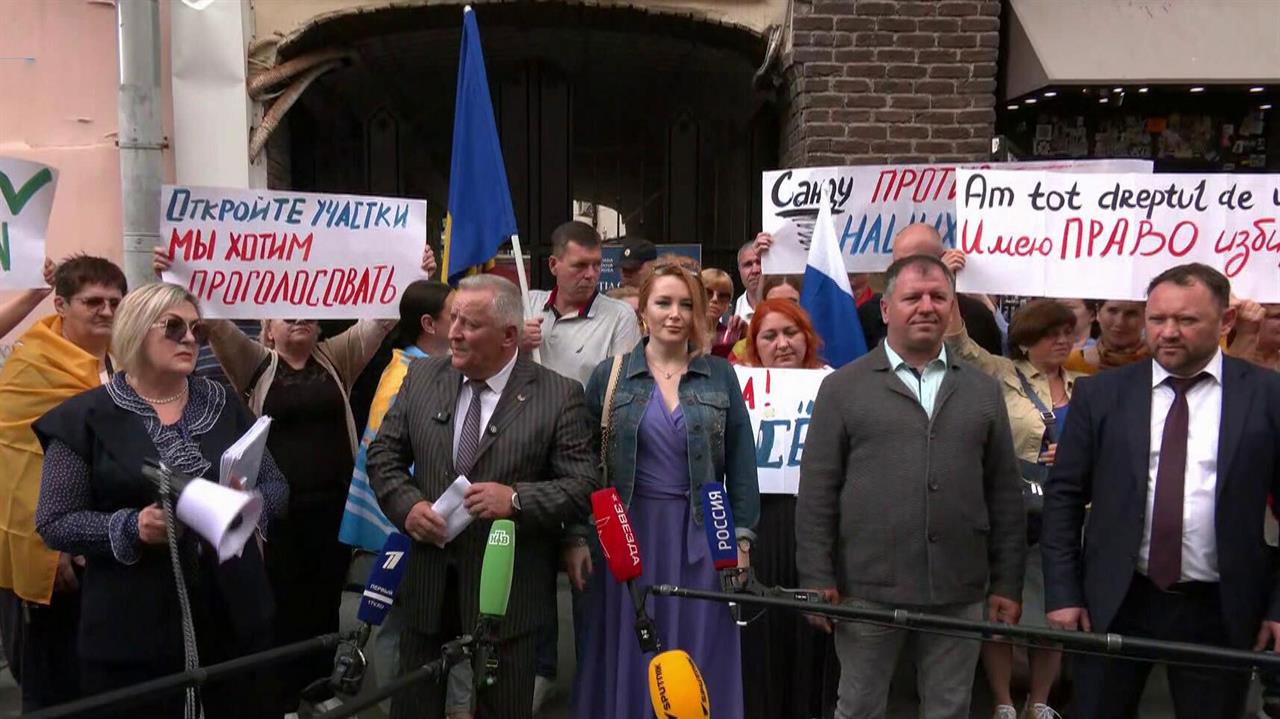 Молдавская диаспора РФ просит Кишинев открыть больше избирательных участков на парламентских выборах