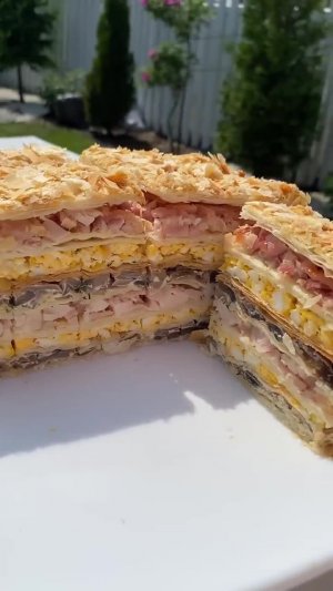 🍰 Закусочный торт с курицей и грибами