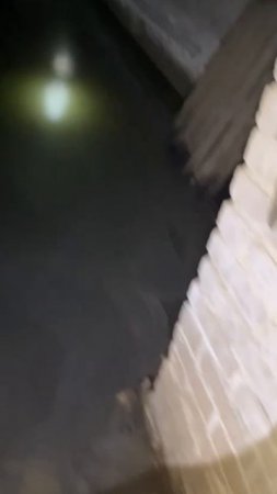 Сталинку на Бурденко затапливает как титаник