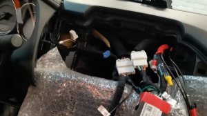 Установка магнитолы Carmedia KR-9046-T8 в Mazda 6 с системой BOSE