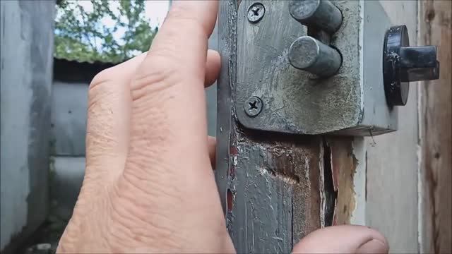 Замена накладного замка знд1а