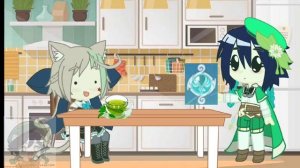 Здарова, яблоко будешь?