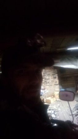 завёл,НО штото клацкает правый целиндр, Урал.