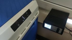Автохолодильник Meyvel AF-M50. Тест тока потребления в режимах MAx и ECO.