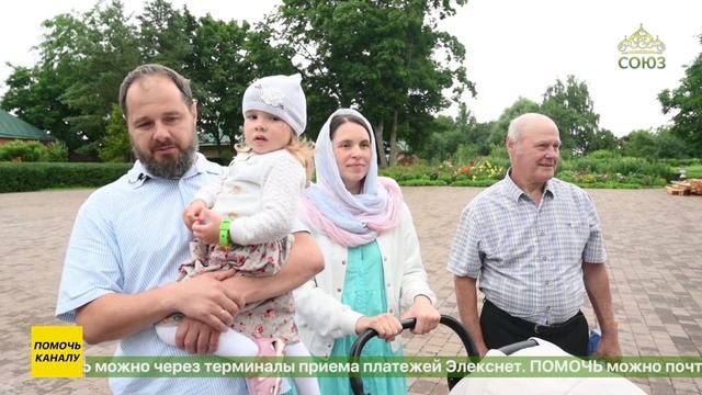 Божественная литургия в Казанском храме Богородицкой Площанской пустыни