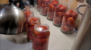 Консервированные помидоры - лучшая закуска!