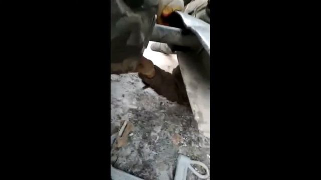 Джип Нива. Ремонт переднего бампера и крыла.