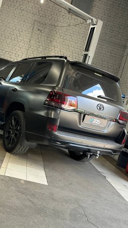 Помыли радиаторы на Toyota Land Cruiser 200