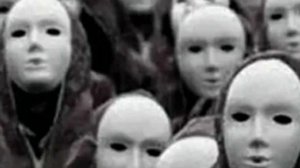 Дом на цепи.