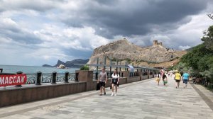 По Крыму пешком из Меганома в Судак через вершину мыса Алчак. Судак - набережная, крепость и улицы