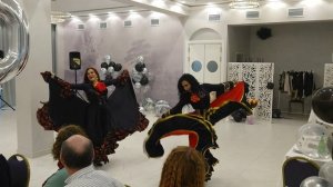 АНСАМБЛЬ ЦЫГАНСКОГО ТАНЦА "ЭКСПРОМТ" НА ЮБИЛЕЕ💃 ЦЫГАНСКАЯ ПЕСНЯ "ДОРОГОЙ ДЛИННОЮ". АРТИСТЫ