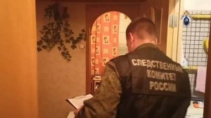 Тело пенсионерки со следами пыток нашли в Купчино после визита ее внука с шизофренией.