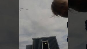 когда вышла чтобы громко не стучала на даче