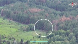 ZALA «Ланцет» уничтожил 105-мм гаубицу L119 в Харьковской области  Российские военнослужащие уни...