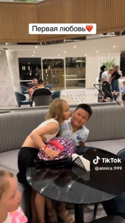 ЛЮБОВЬ ОНА ТАКАЯ ))) !!!